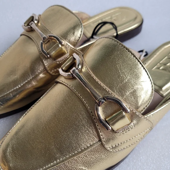 Zara Gold Loafers - Picture 6 of 11